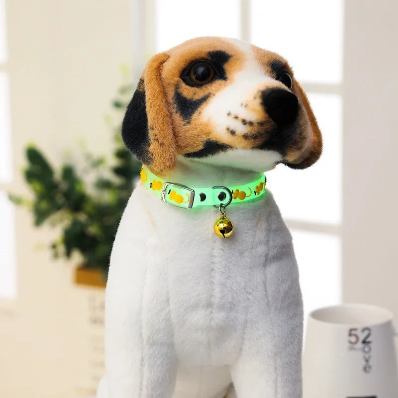 Fast Shipping Pet Glowing Collars With Bells Glow At Night Dogs Cats Necklace Light Luminous Neck Ring Accessories Dropshipping