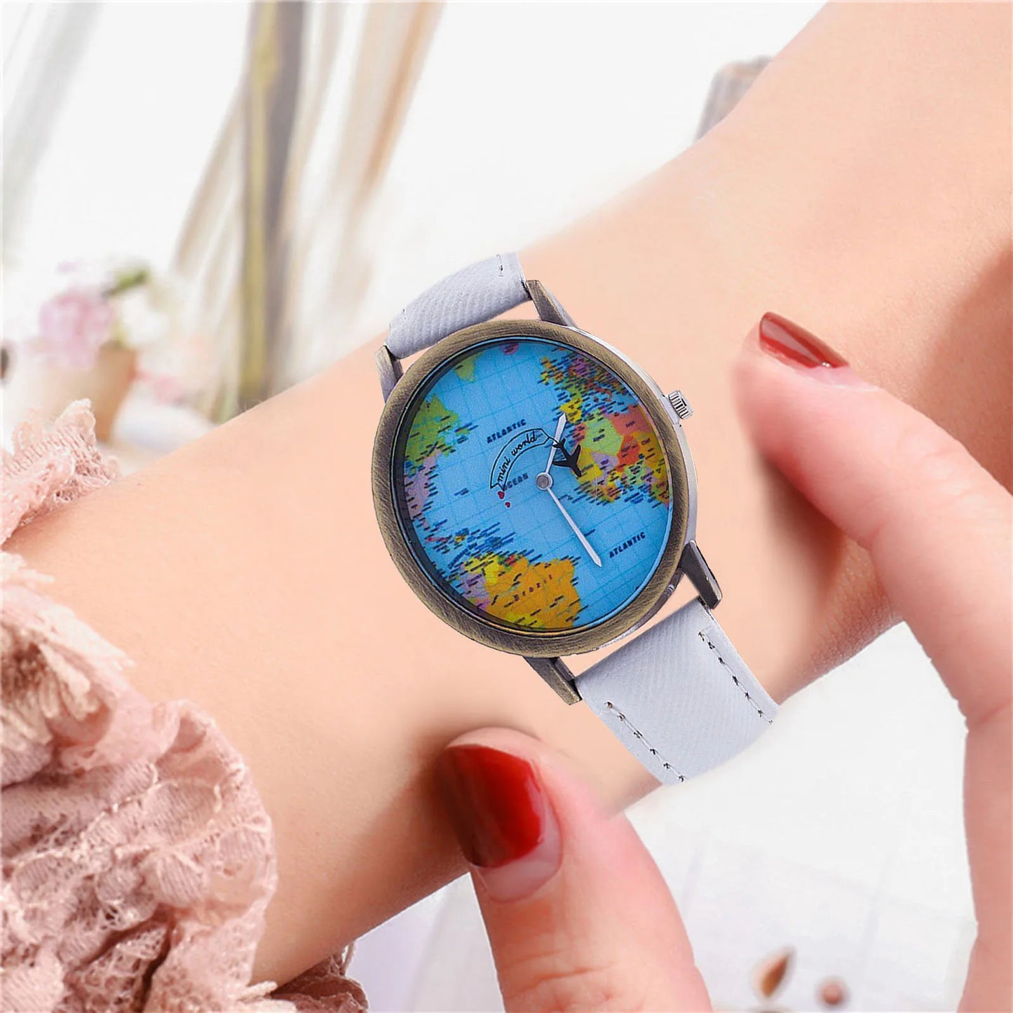 Unisex Digital Watch Fashion Retro Belt Quartz Watch Airplane Second Hand Map Watch Men And Women Casual Watches Dropshipping